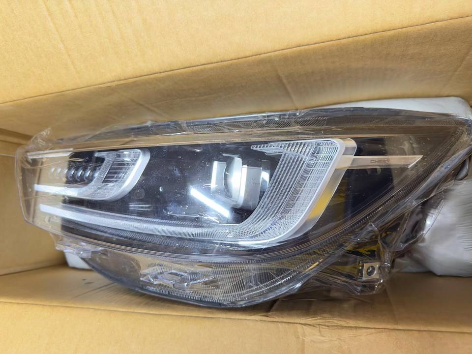 605000353AA Chery Tiggo 8 Pro Far Sol 22-24 (yüksek paket) — Chery OEM Parça
