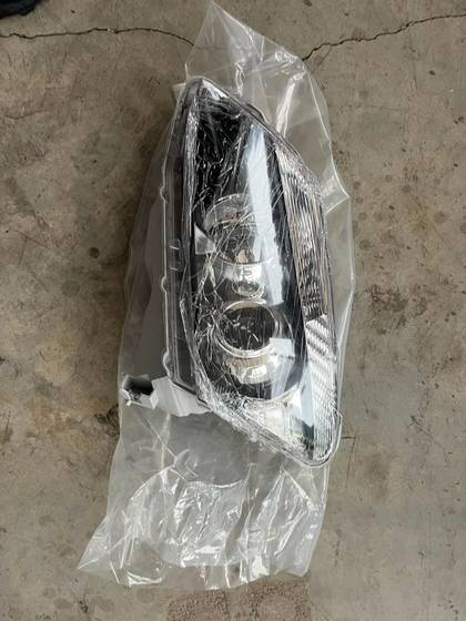8981253855 Isuzu Far D-max 12-15 Sol (Mercekli/Siyah) FAR