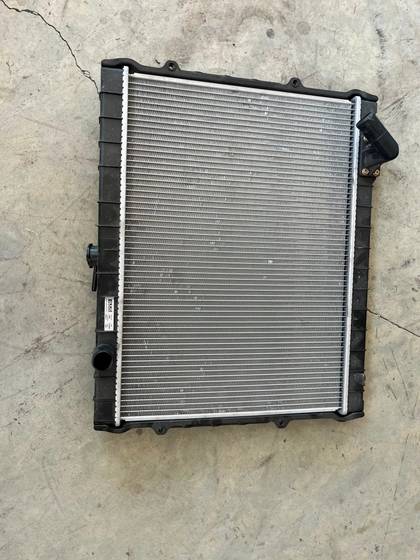 MB356391 MITSUBISHI - L200 87-99 RADYATOR KOMPLE 26mm (MT)