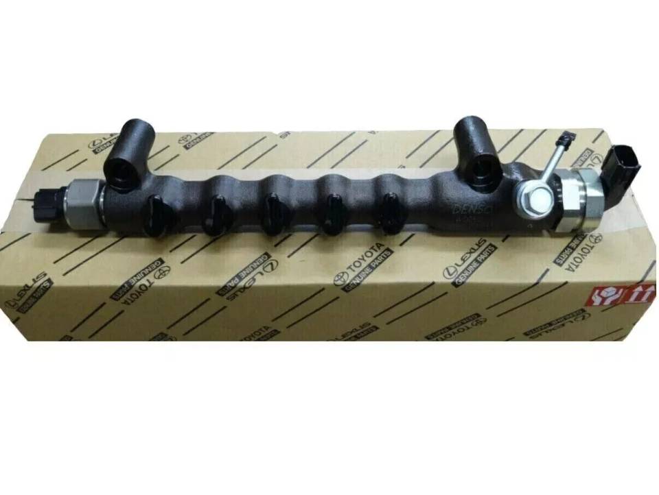 23810-30130 Toyota hilux rail müşürü komple — Toyota OEM Parça